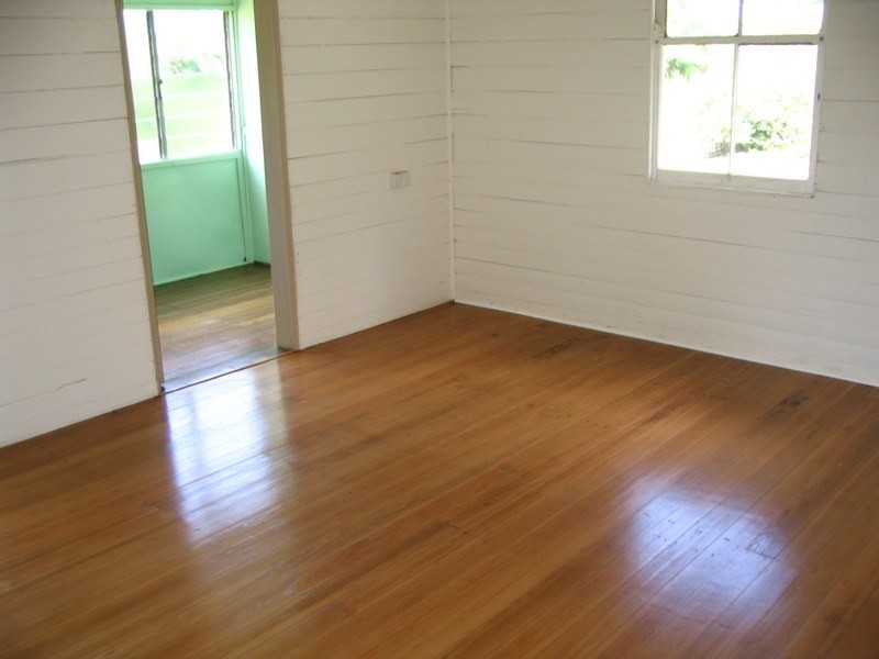 Brooloo QLD 4570