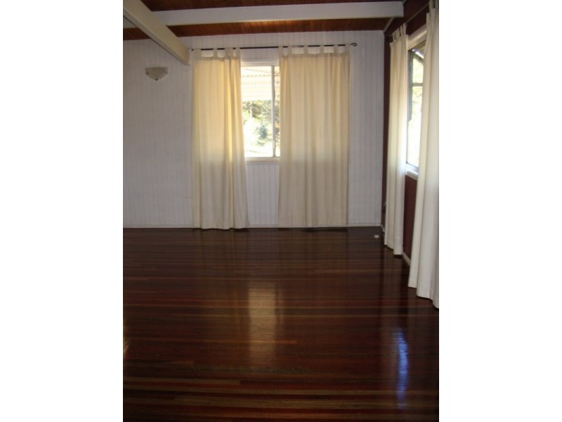 Bollier QLD 4570