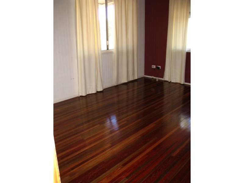 Bollier QLD 4570