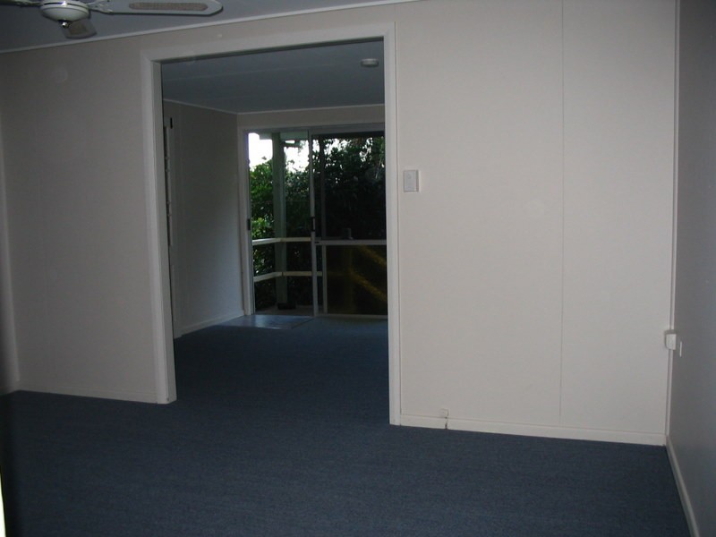 Brooloo QLD 4570