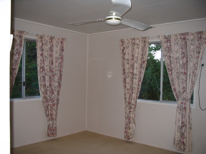 Brooloo QLD 4570