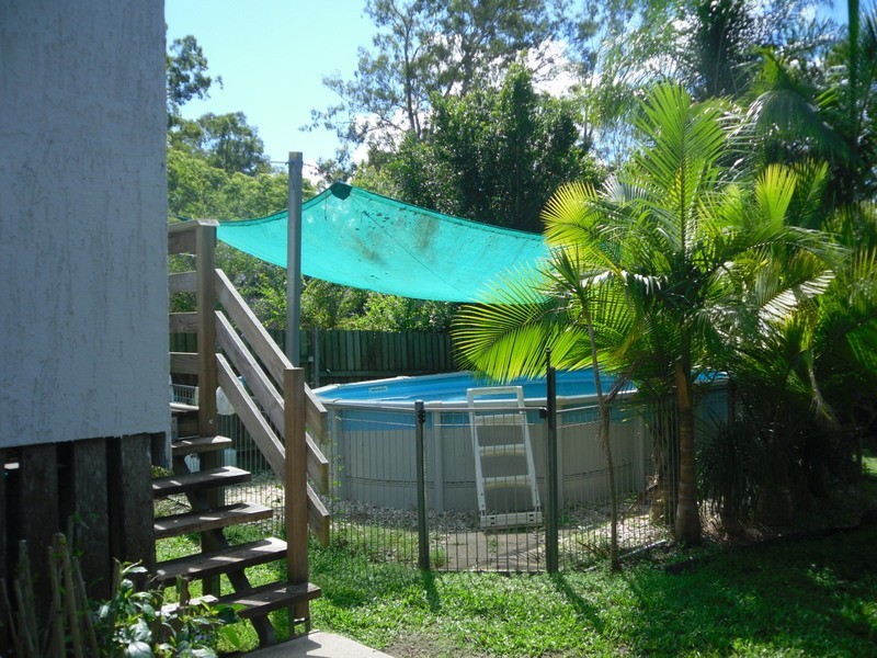 Brooloo QLD 4570