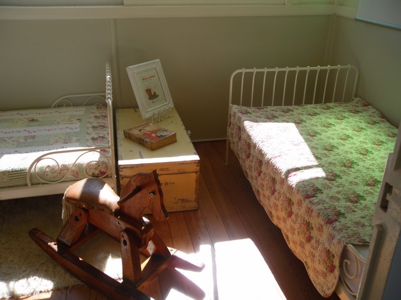 16 Elizabeth St, Imbil QLD 4570