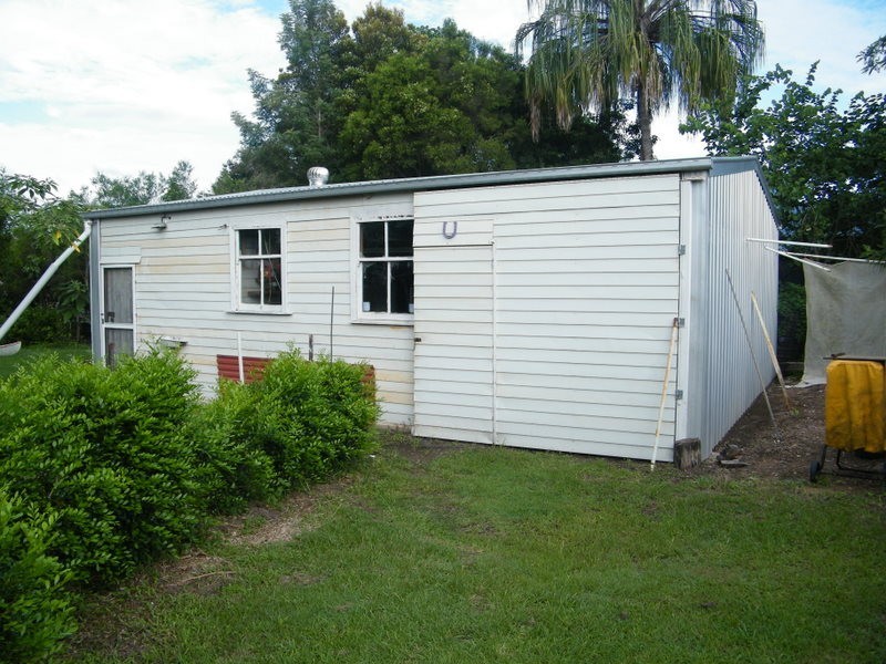 2 Busby, Amamoor QLD 4570