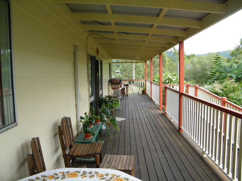 71 Marroo Road, Brooloo QLD 4570