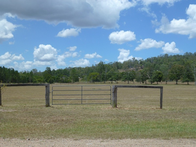 Bollier QLD 4570