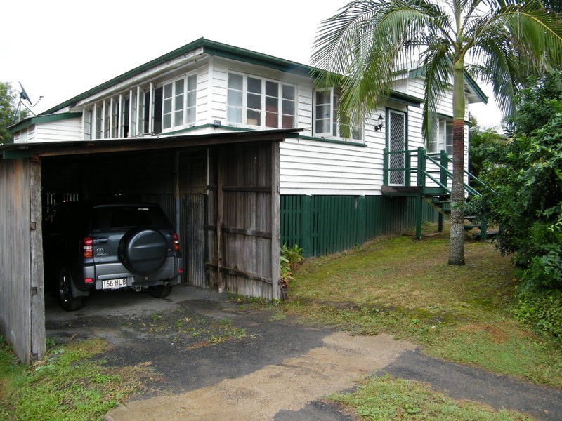 6 Edward, Imbil QLD 4570