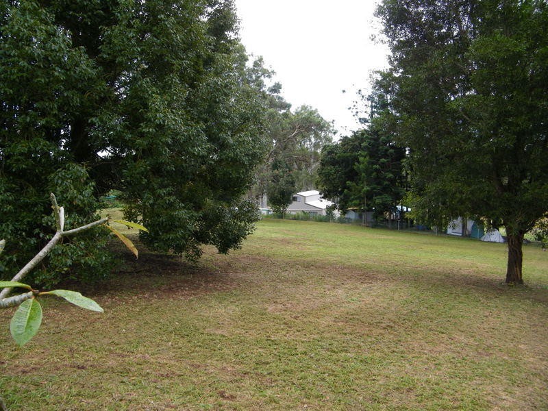 Brooloo QLD 4570