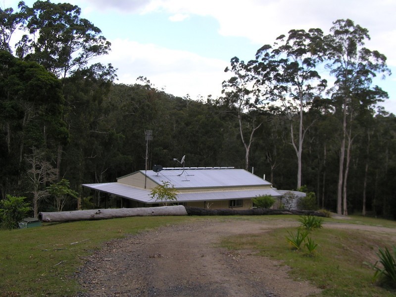 259 Moy Pocket Road, Brooloo QLD 4570