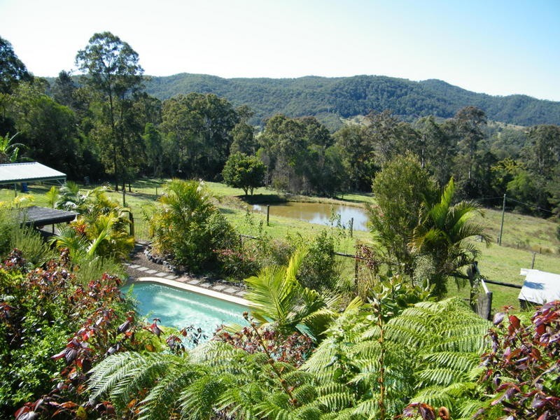 11 Breakneck, Brooloo QLD 4570