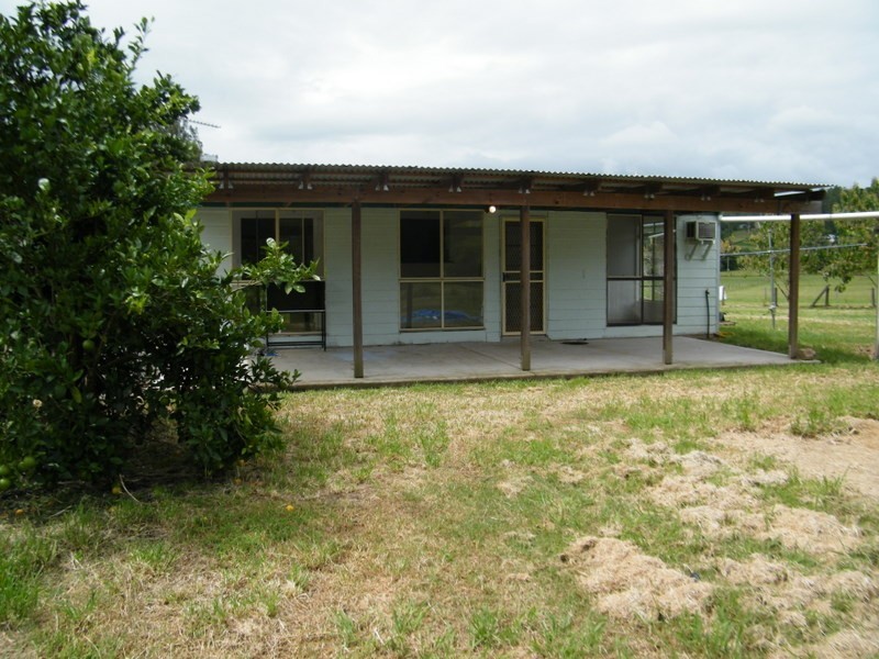 44 Yarrabin Road, Imbil QLD 4570