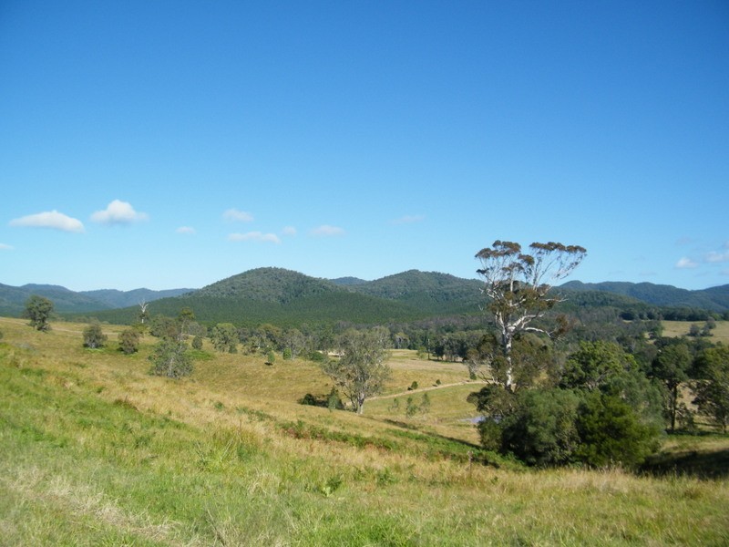 Brooloo QLD 4570