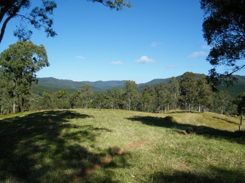 Brooloo QLD 4570