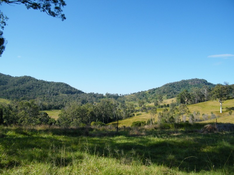 Brooloo QLD 4570