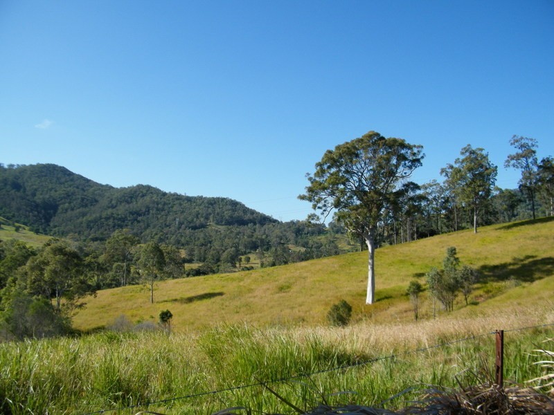 Brooloo QLD 4570
