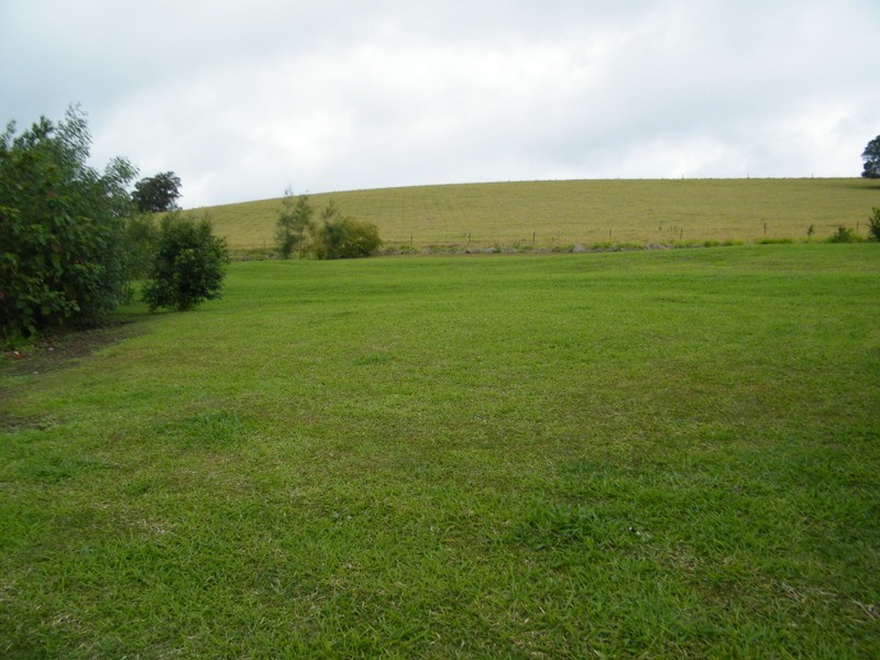 13 George, Brooloo QLD 4570