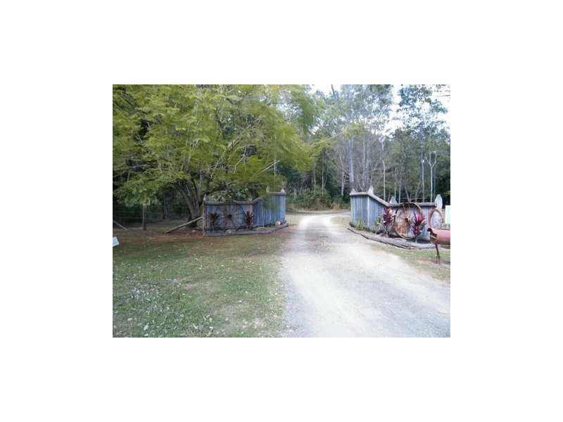 154 Oakey Creek Road, Gheerulla QLD 4574