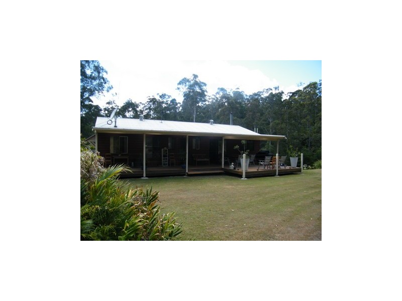 154 Oakey Creek Road, Gheerulla QLD 4574