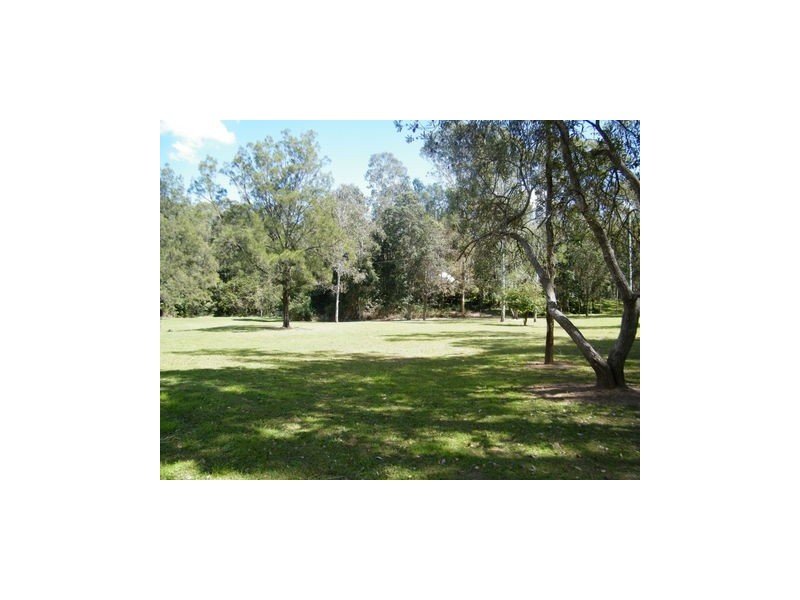 154 Oakey Creek Road, Gheerulla QLD 4574
