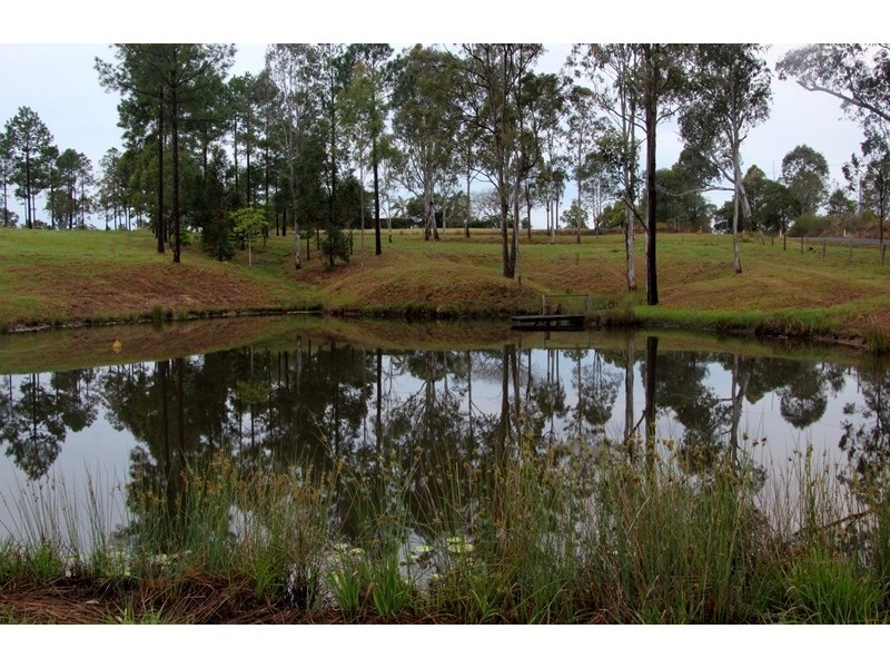 11 Kiaka, Lagoon Pocket QLD 4570