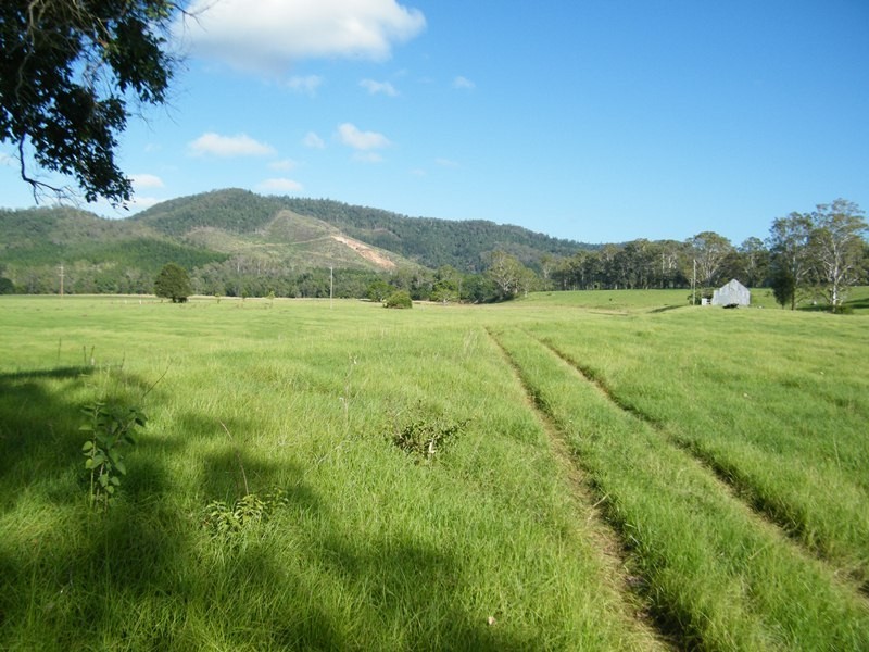 15 Butlers Cnr Rd, Imbil QLD 4570