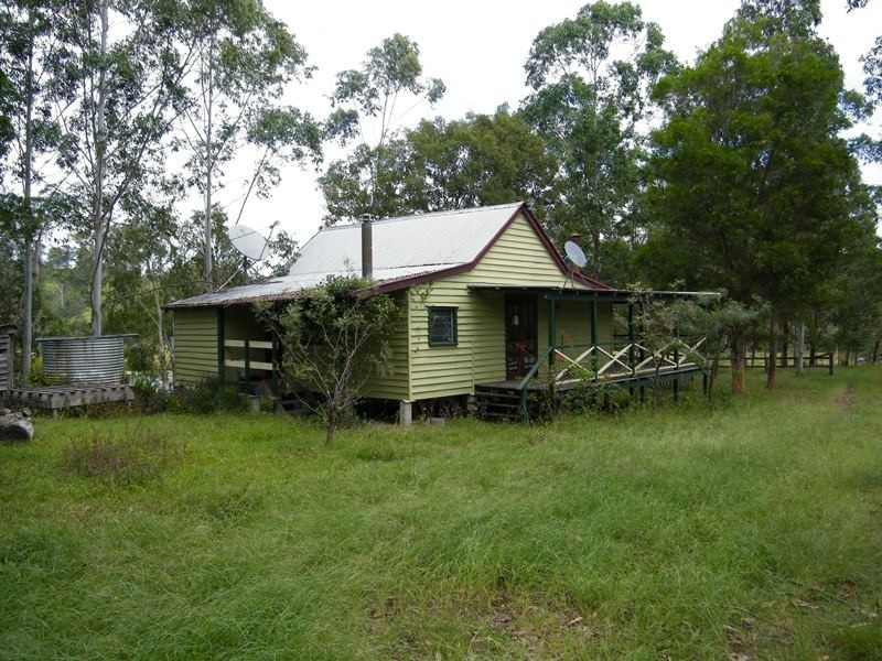Brooloo QLD 4570