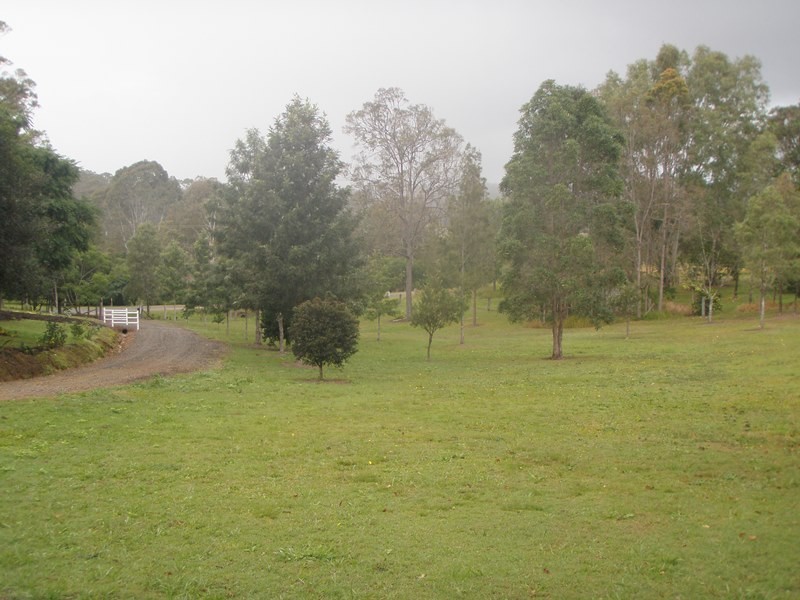 Kandanga QLD 4570