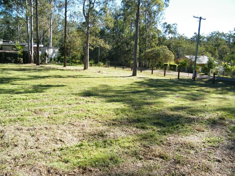 Brooloo QLD 4570