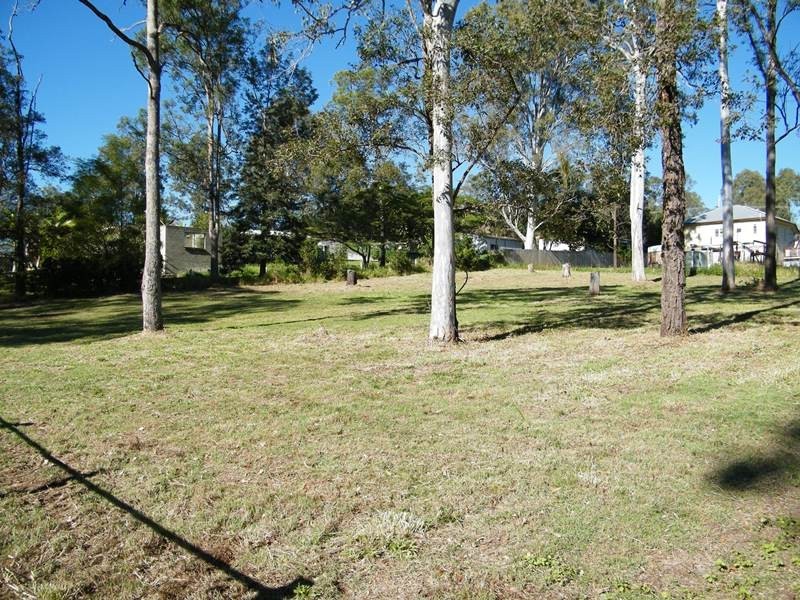 Brooloo QLD 4570