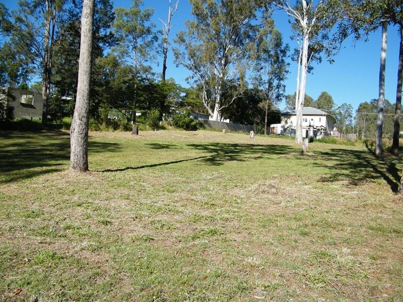 Brooloo QLD 4570