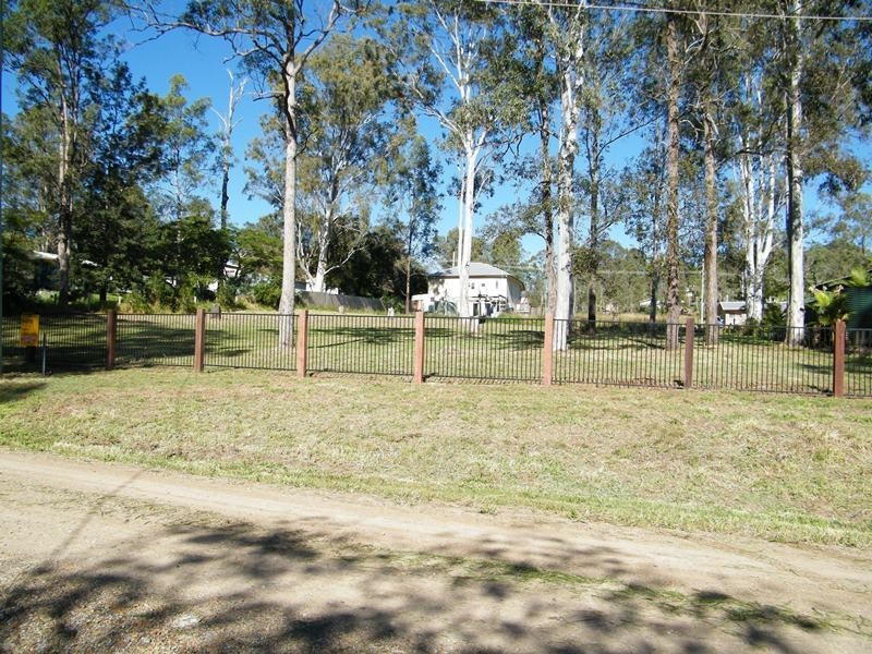 Brooloo QLD 4570