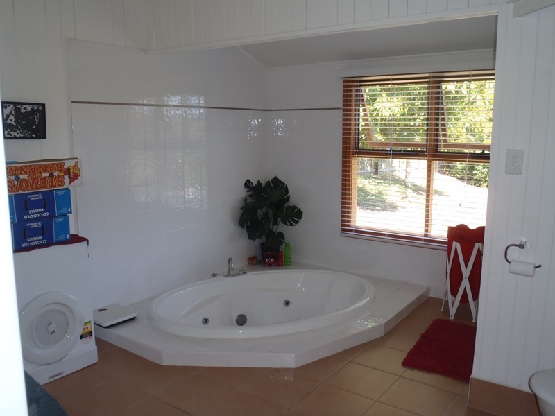 14 Elizabeth Street, Imbil QLD 4570