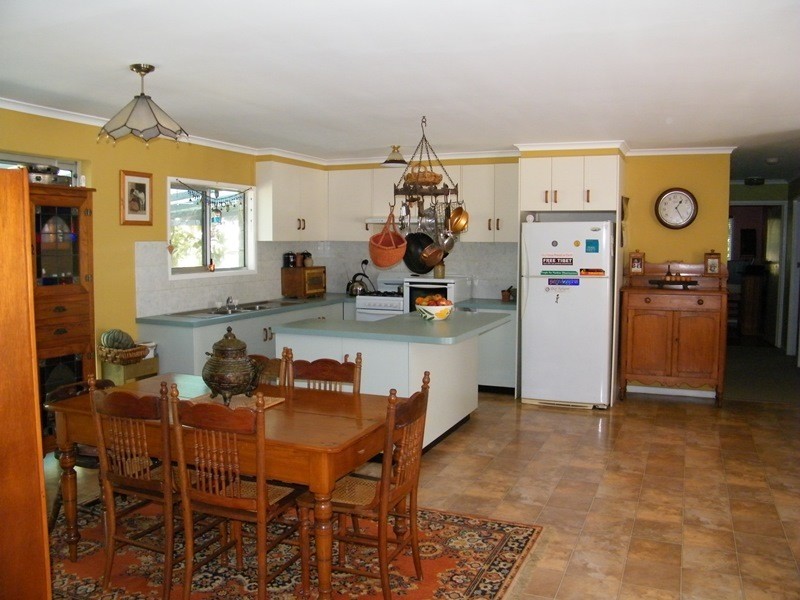 89 Amamoor Creek Road, Amamoor QLD 4570