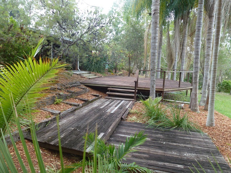 76 Sutton, Brooloo QLD 4570