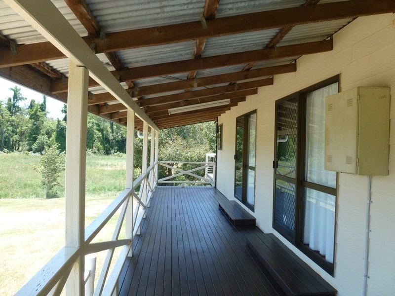 6 Amamoor Creek Road, Amamoor QLD 4570