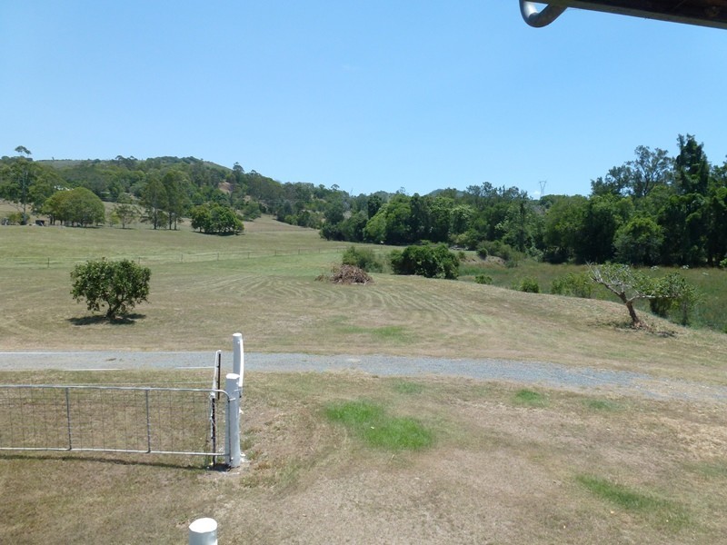 6 Amamoor Creek Road, Amamoor QLD 4570