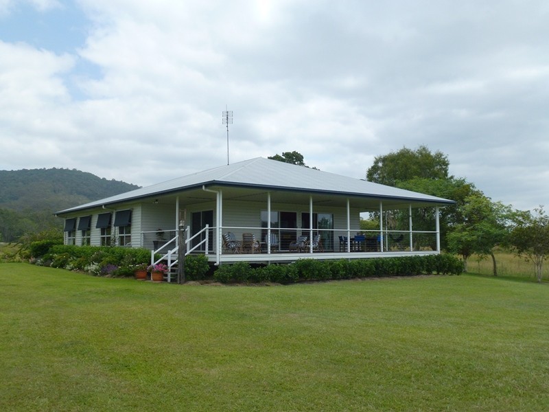 217 Stewart Road, Coondoo QLD 4570