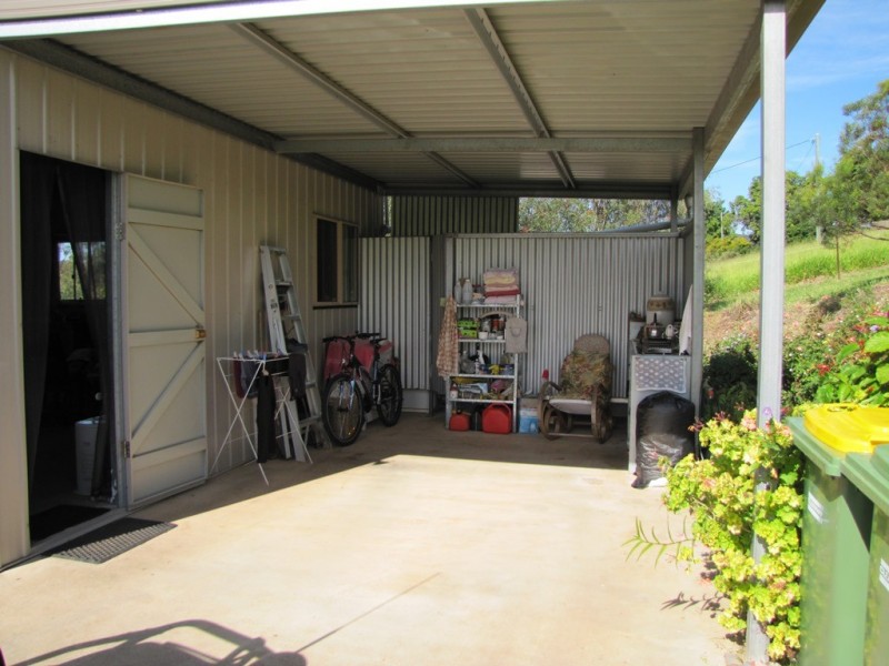 7 George Street, Brooloo QLD 4570