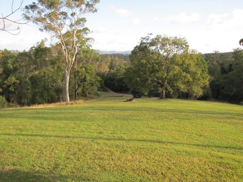 8 Bluff Road, off Wilcox Rd, Kenilworth QLD 4574