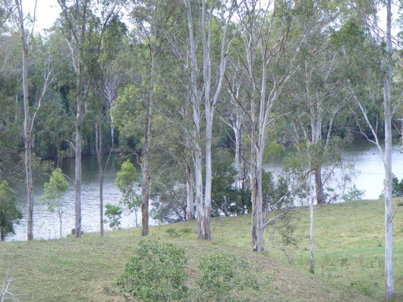 245 Pioneer Road, Mungar QLD 4650