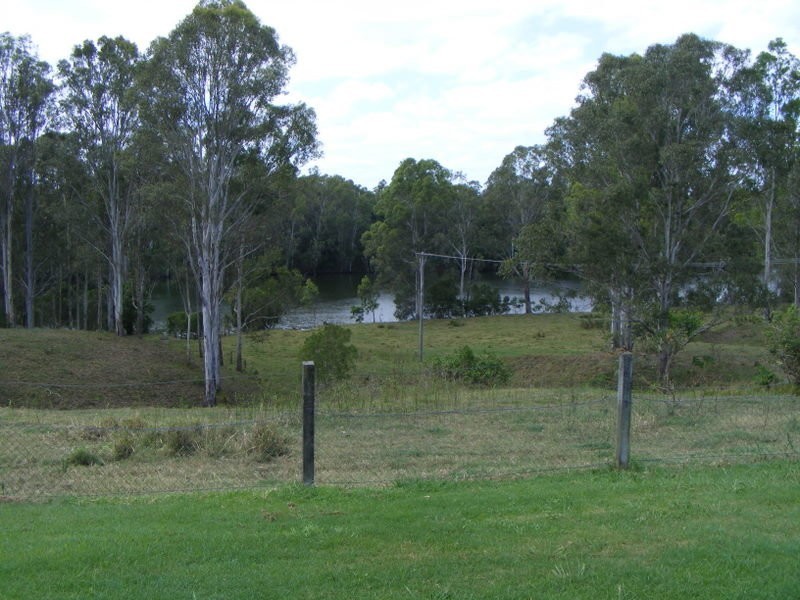 245 Pioneer Road, Mungar QLD 4650