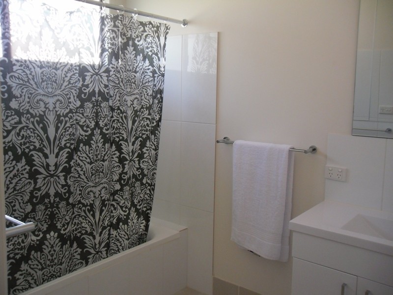 Brooloo QLD 4570