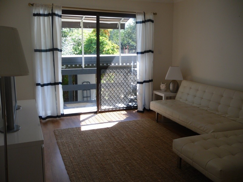 Brooloo QLD 4570