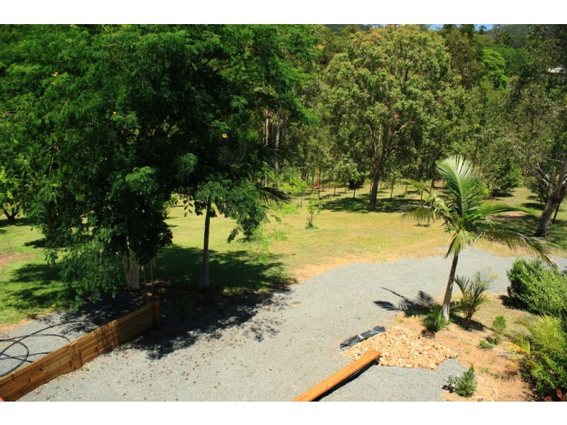 Brooloo QLD 4570
