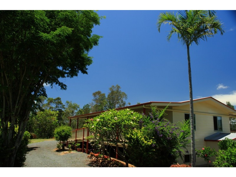 Brooloo QLD 4570
