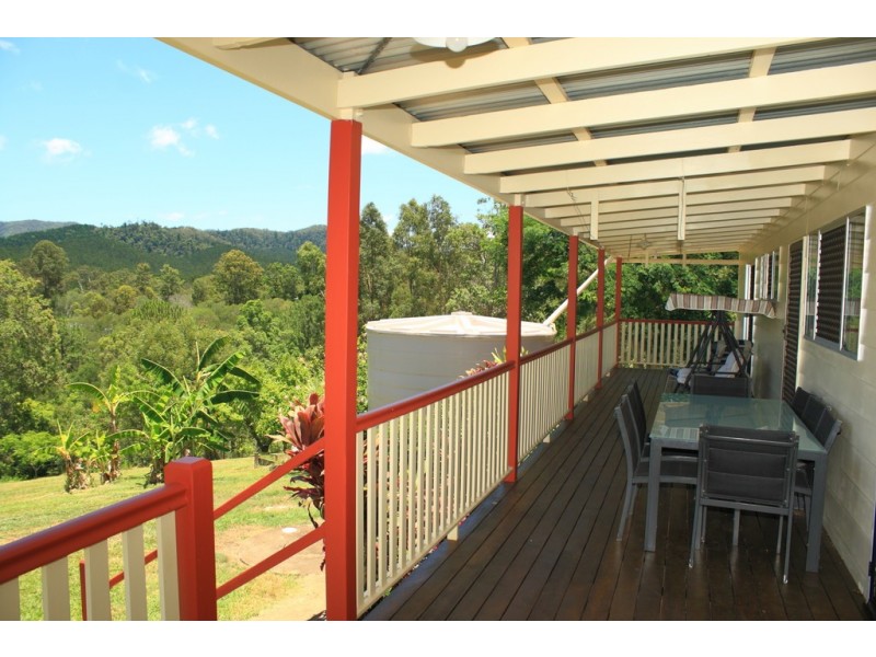 Brooloo QLD 4570