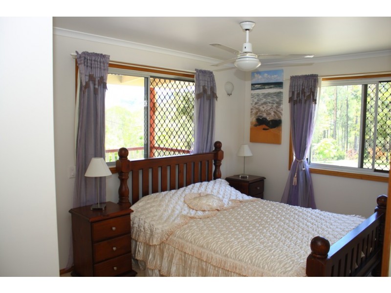 Brooloo QLD 4570