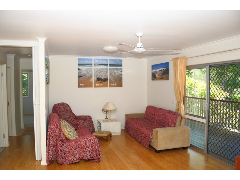 Brooloo QLD 4570