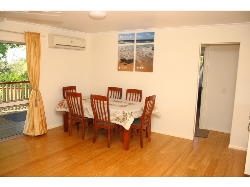 Brooloo QLD 4570