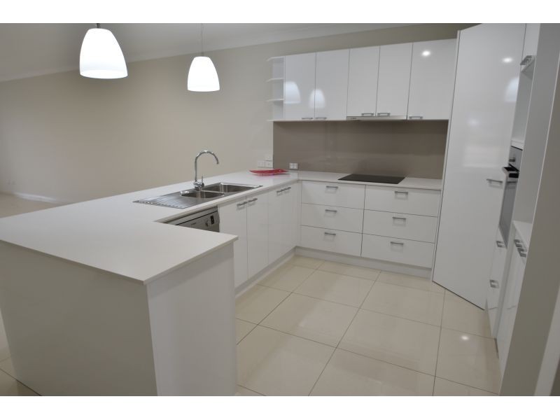 1/3 Paul Bradley Drive, Goondiwindi QLD 4390